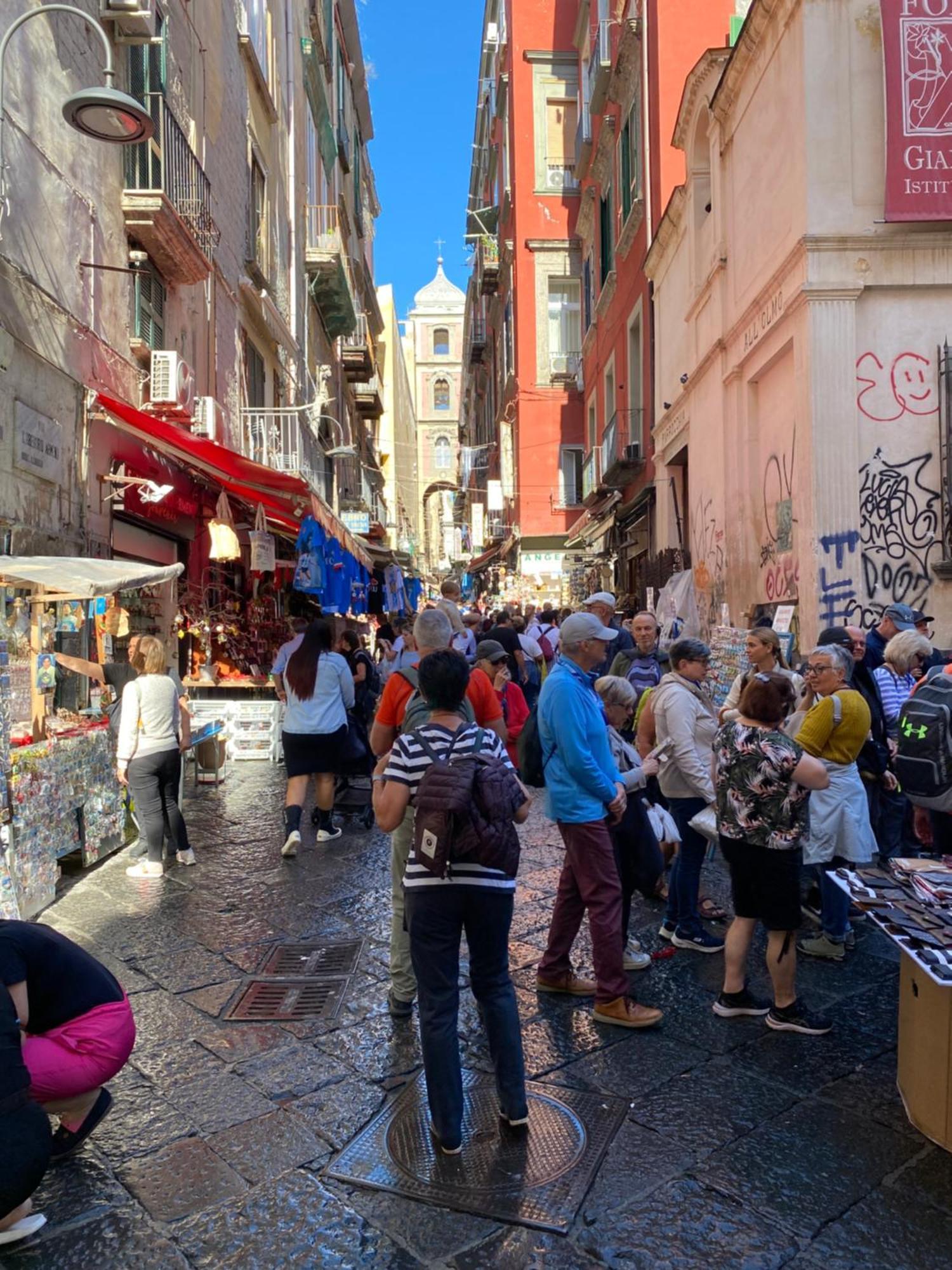 B&B Civico 22 Silvestre Napoli Exterior foto