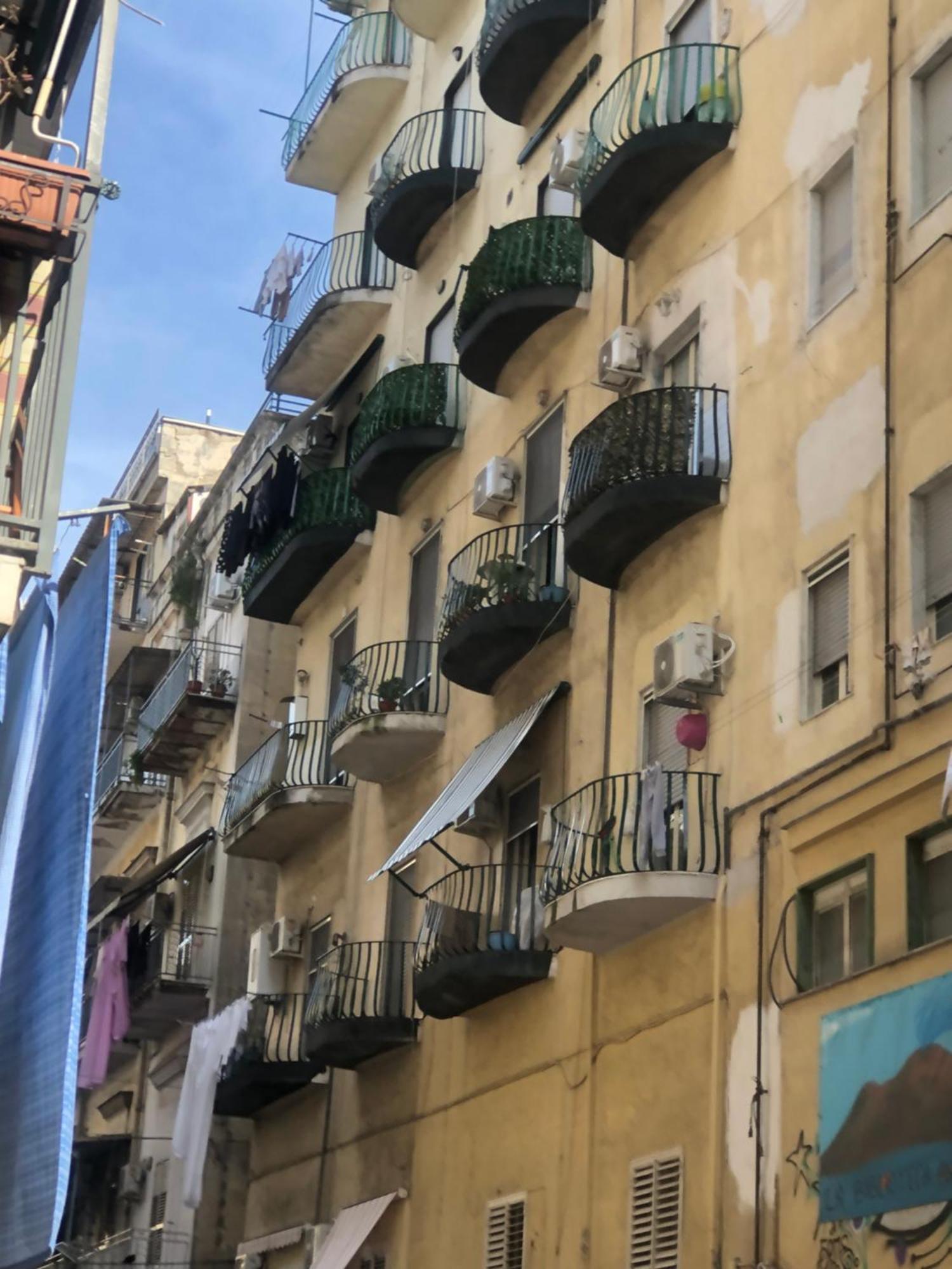 B&B Civico 22 Silvestre Napoli Exterior foto
