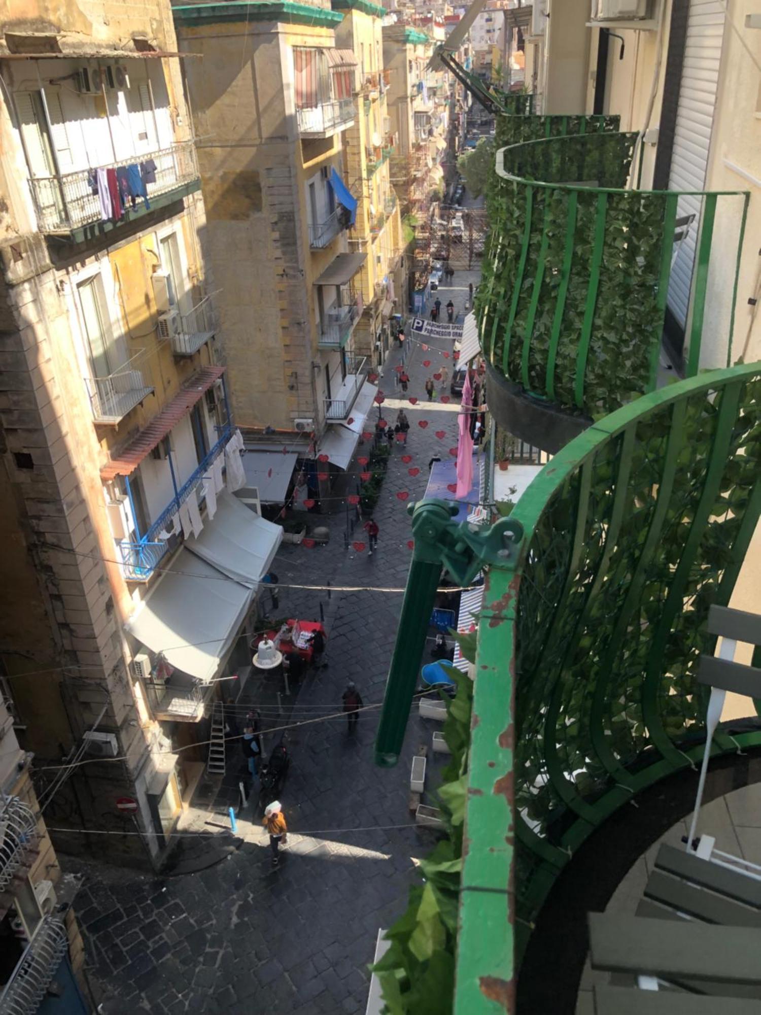 B&B Civico 22 Silvestre Napoli Exterior foto